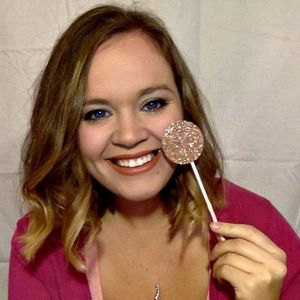 Meet your Posher, Tori